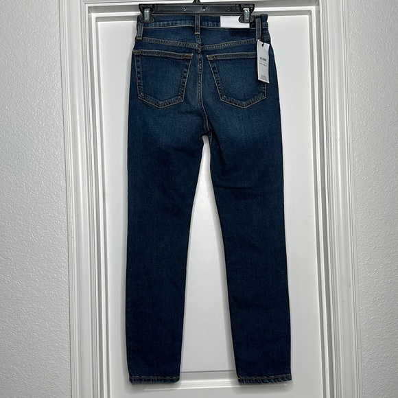 Re/Done Originals High Rise Ankle Crop
Dark Wash Button Fly 25 - Picture 6 of 12